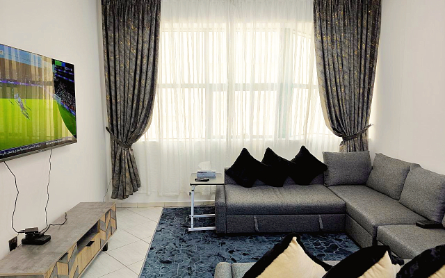Ajman Family AIDEN Premium VIP Apart-hotel
