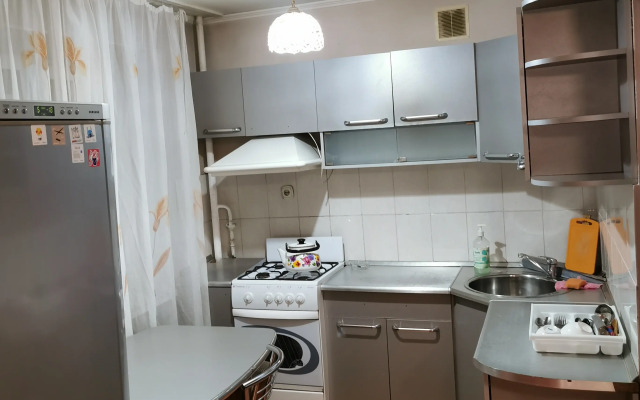 2-K v Tsentre Flat