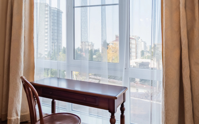 Abri Luxe Toscana Na Lermontova Flat