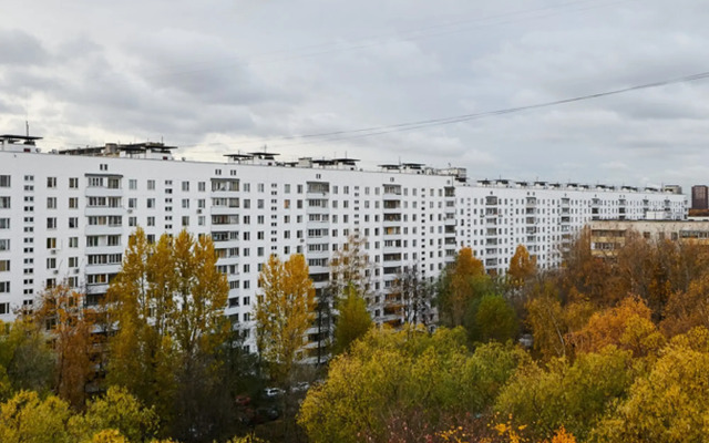 Na Sayanskoy Flat