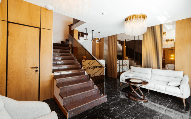 White Breeze Baku Hotel