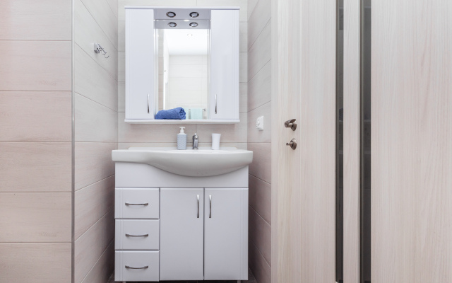 Апартаменты 2-комнатные для семьи с большим балконом