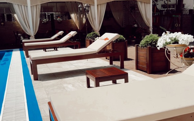 Katran Hotel