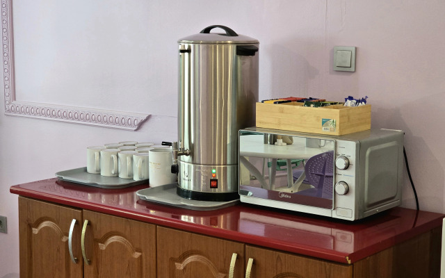 Kapitan Morej Hotel