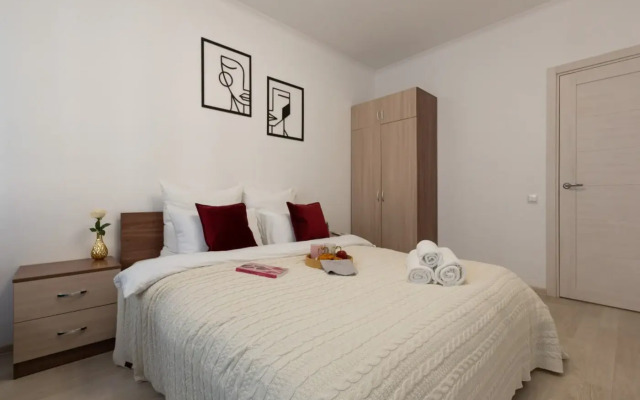 Апартаменты 2комнатные с балконом и с видом на Георгиевский проспект - фото 3