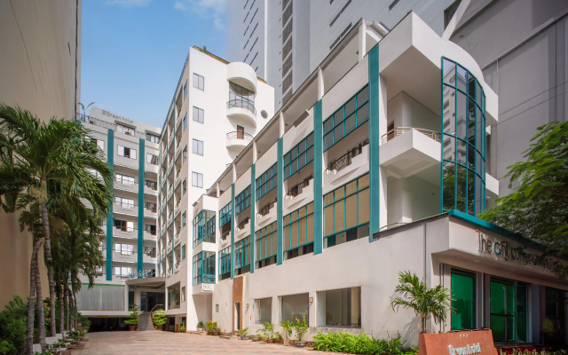 Отель Green Hotel Nha Trang