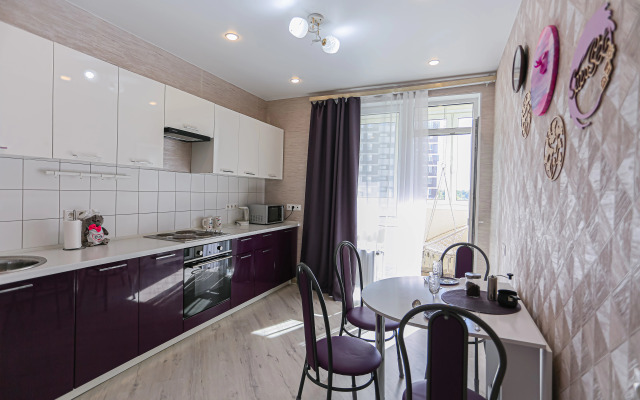 Апартаменты SanSet на Маршала Баграмяна 4