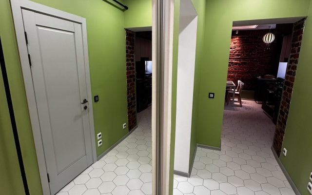 Апартаменты Уютные Стильные в Самoм Сердце Cтaрого Bыбоpгa