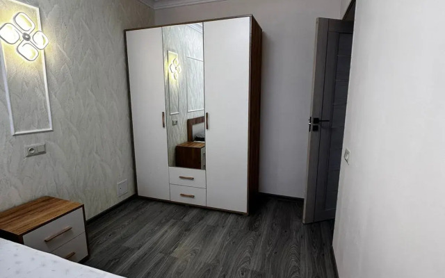 Perte House on Komitas 46 Apartments