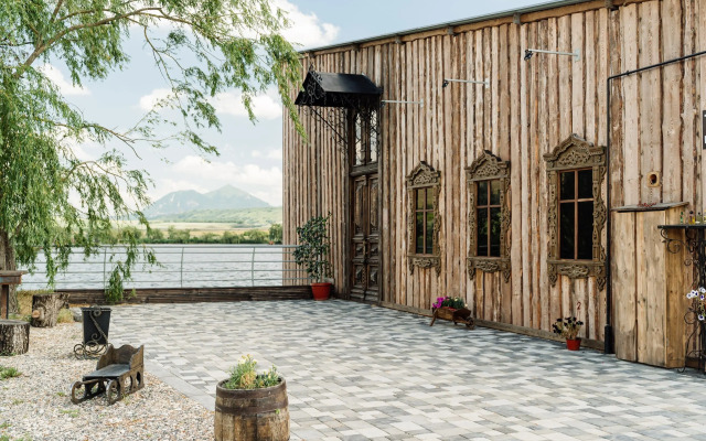 Частный дом Калон Брион