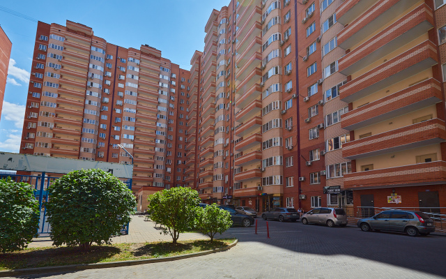 Komfortnaya Kvartira U Parka Flat