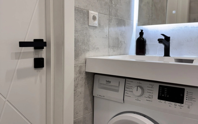 Studiya dlya dvoikh s balkonom ot Slavno Apartments