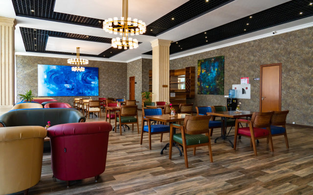 Macan Terrace Hotel