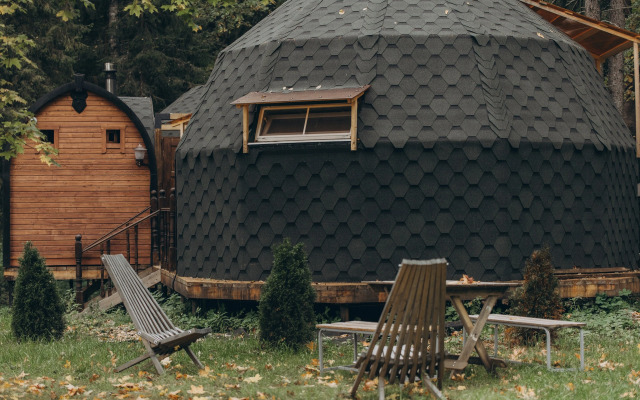 Шале Сфера Агат в лесу на Живописной улице