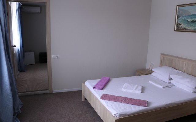 StandArt Guest House