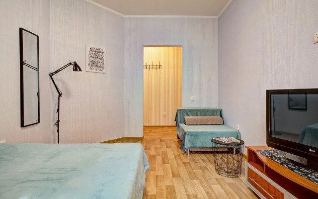 Na Ulitse Sukhodolskaya 12 Flat