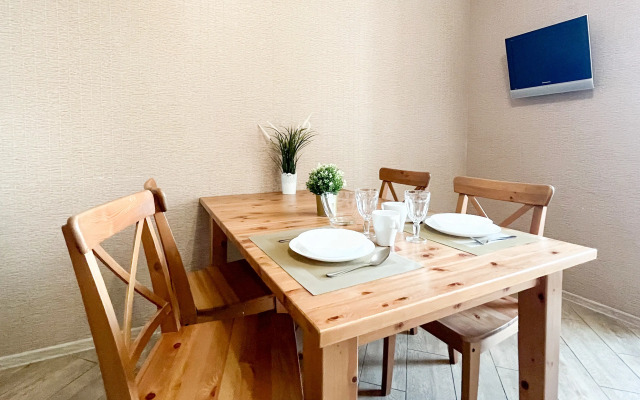 Dvuhkomnatnaya Prostornaya Kvartira V Tsentre Goroda Apartments