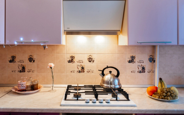 Апартаменты Семейные с Балконом и Красивым Видом в Тырнаузе от Квартирукинг