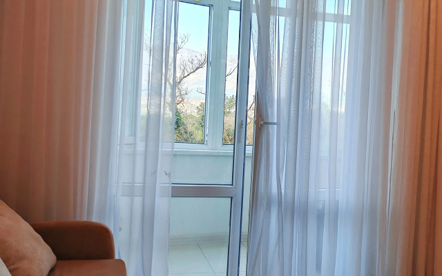 Квартира с видом на море на первой береговой