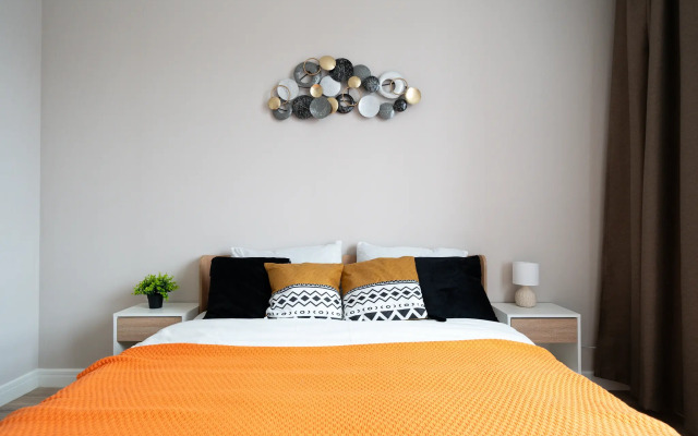 Dizaynerskaya Yevrodvushka Natali Apart Na Metro Prokshino Flat