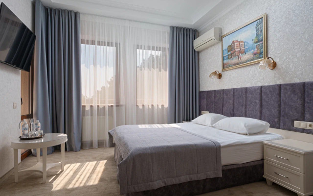 Evropa Hotel