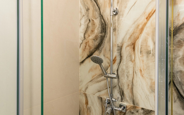 Апартаменты Студия Ferrero Rocher в центре рядом c ТРЦ (274)