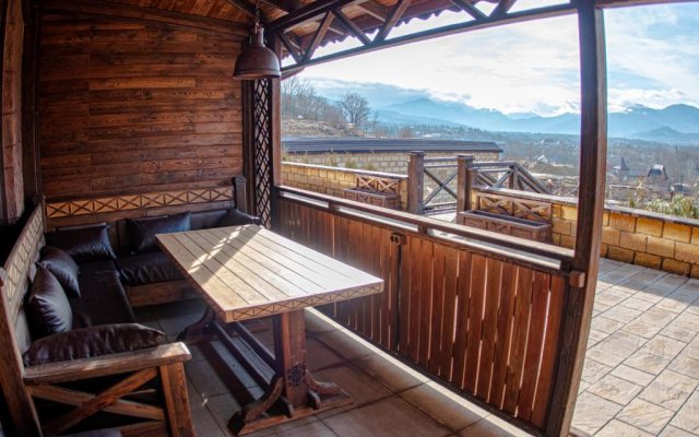 У хребта Уна-Коз