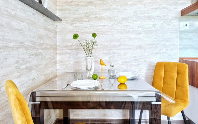 Апартаменты Rise and Shine 33 Mikrorayon