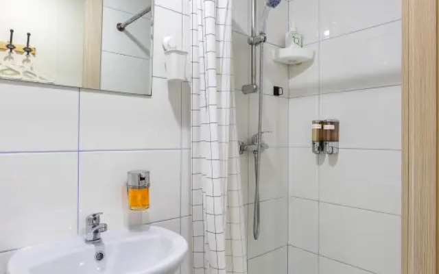 Апартаменты Roomstay Шпалерная стандарт без окна