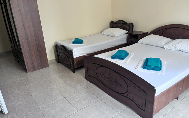 Hristaki Guest House