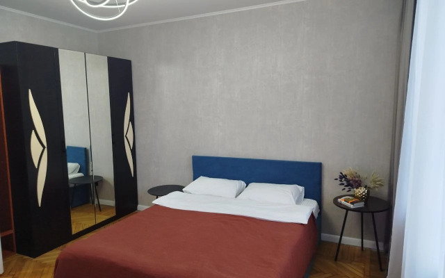 Квартира Дизайнерская в стилистике Семейный Лофт