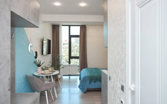 Sochi-Tsentr Studiya S Basseynom Na Kryshe. Zhk Metropol Apartments