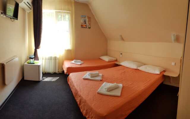 Oranzhevoe Solntse Mini-hotel