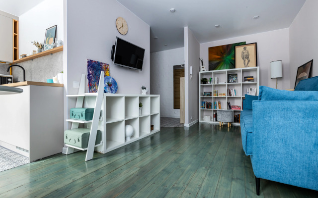 Sapfir v Pushkine Flat