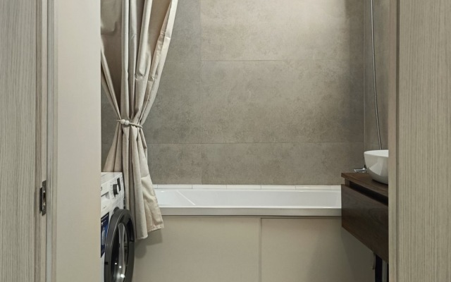Rivyera Flat