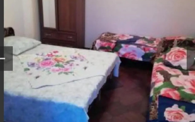 U Ashota Guest House