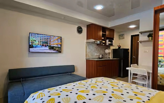 Апартаменты Светлая студия в уютном месте на Пхукете рв332