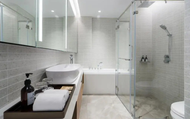 Arbour  And Residence Pattaya