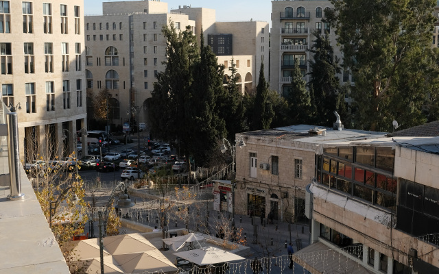 Shlomtzi Hotel