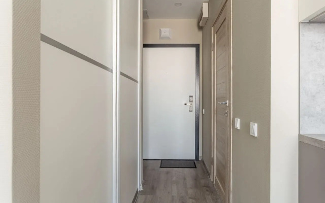 S Otlichnym Vidom Na Gorod Pryamo U Metro Apartments