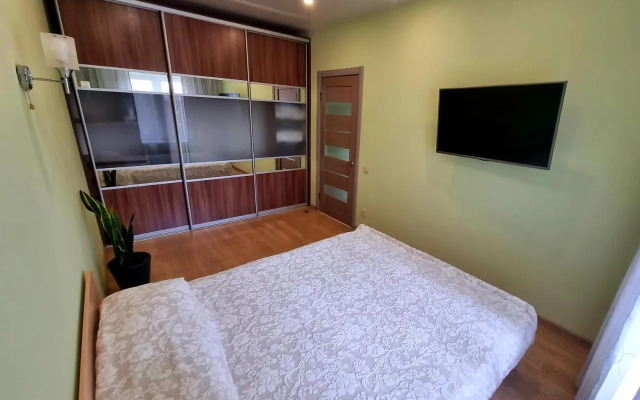 Апартаменты на Красных Мадьяр 14/2, 5 этаж