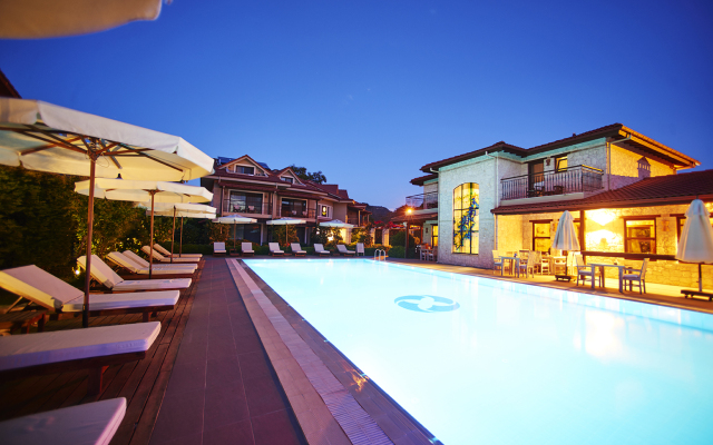 Renka Hotel & Spa