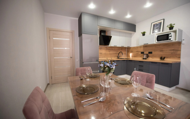 Апартаменты Smile Apartments Дизайнерские в ЖК Сказка