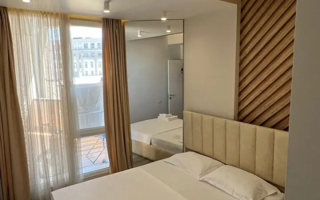 V Samom Tsentre Na Teryyana 8 Flat