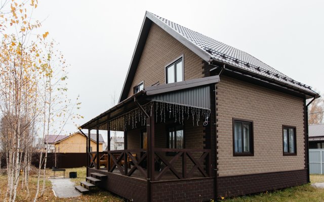 Gostevoy Dom Deck House Uyutny Kottedzh Guest House