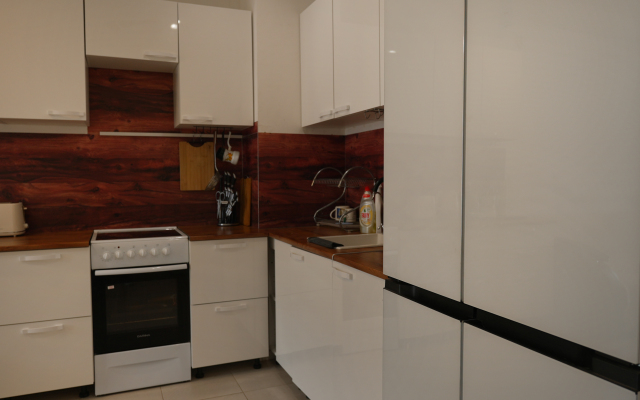 Pyat Zvezd Flat