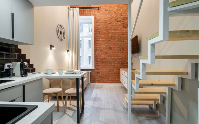 Квартира уютная студия с дизайнерским ремонтом