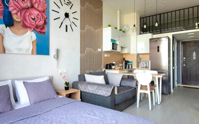 146/Dvyhyrovnevaya Studio v Slile Loft Flat