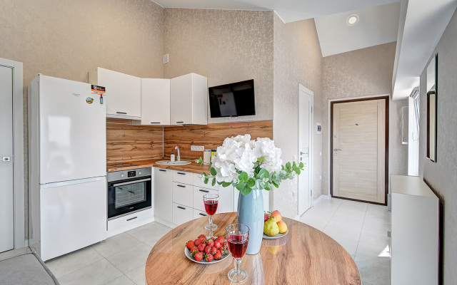S Kruglogodichnym Basseynom I Prekrasnym Vidom Apartments