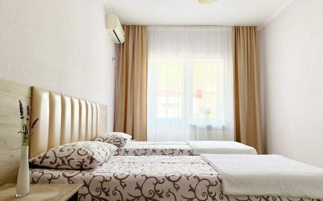 Elladen Guest House